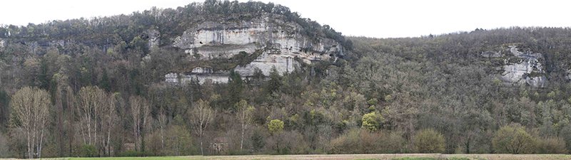 Les Eyzies - Falaise du Cingle Paléokarsts à +100 m d'altitude